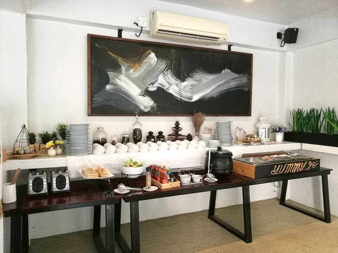 Food & Drinks 5, Vorona Resort, Sai Yok