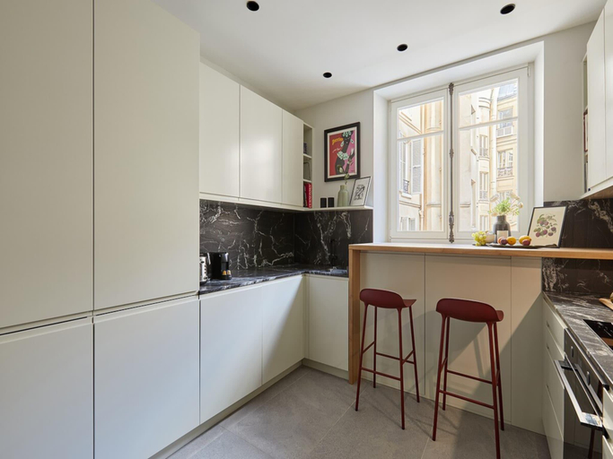 Others 5, Magnificent new apartment Notre Dame de Paris, Paris