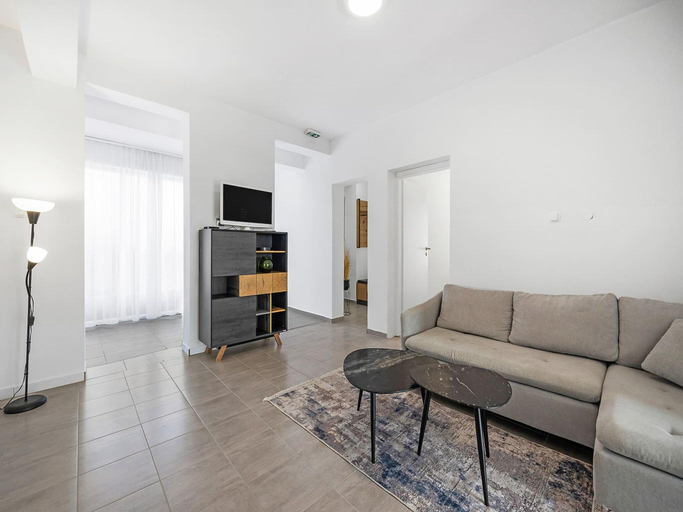 4, Apartment with shared garden in Banjol, Lopar/Supetarska Draga