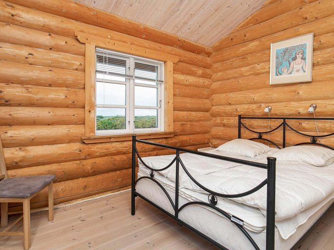 Bedroom 2, 5 Star Holiday Home in Frostrup, Thisted