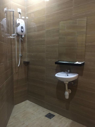 Bathroom, D'Spark Hotel Bayu Tinggi, Klang
