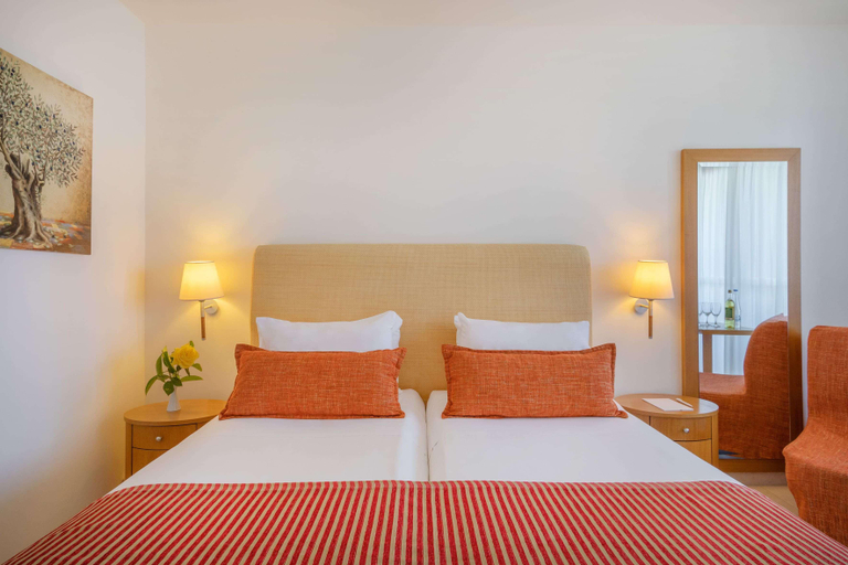 Bedroom 2, Blue Sea Beach Affiliated by Melia, Crete