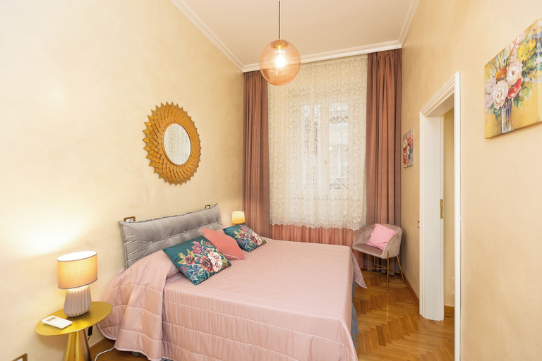 Bedroom 3, Rental in Rome Ludovisi Apartment, Roma