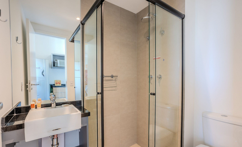 Bathroom 4, Building w/ Pool and Gym in Paraiso - ONP, São Paulo