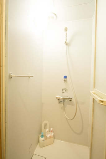 Bathroom 4, Rinn Rokujo Machiya, Kyoto