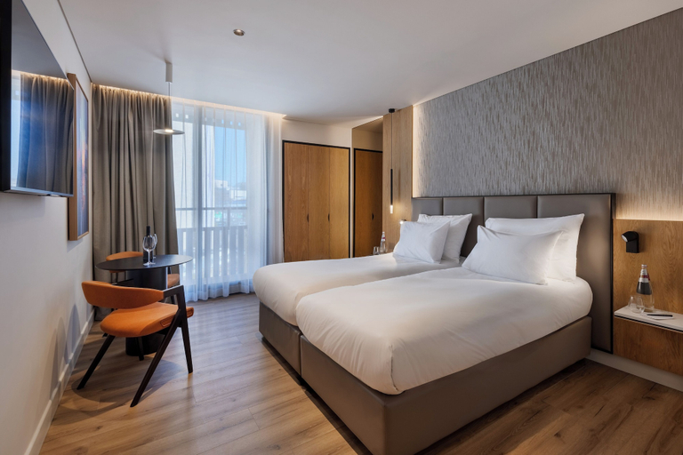 Bedroom 3, Jerusalem Gardens Hotel