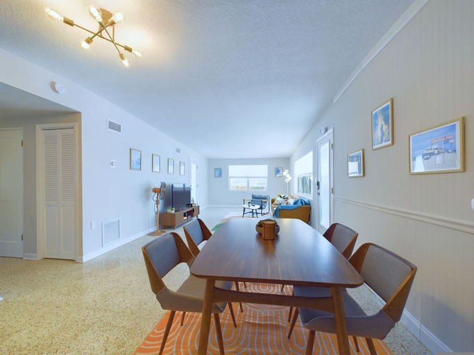 Room 4, The Seaside Launch Pad in Cape Canaveral - NEW, Brevard