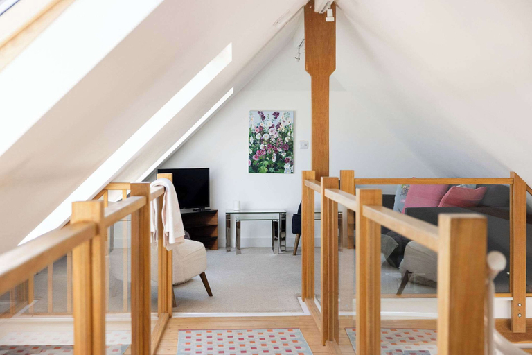 Room 2, Countryside Escape for 6 in West Wittering, West Sussex