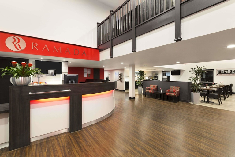 Public Area, Ramada by Wyndham Oxford, Oxfordshire