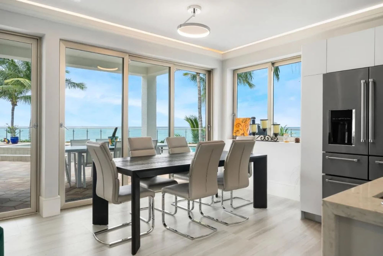 Room 5, Trinity Villa in New Providence