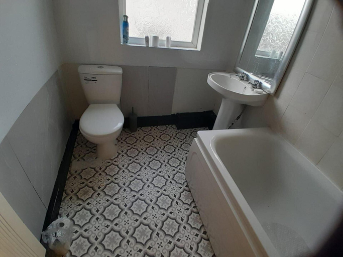 Bathroom, Seaside Sanctuary at Bela Grove, Blackpool