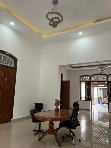 Others 4, Wisma Puri Ksatria 2 jatinegara, East Jakarta