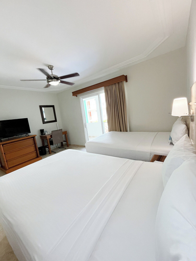 Bedroom 3, Quality Inn Mazatlan, Mazatlán