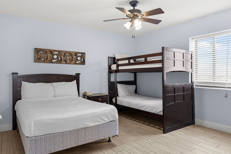 Room 2, Tropical Winds Unit 701, Baldwin