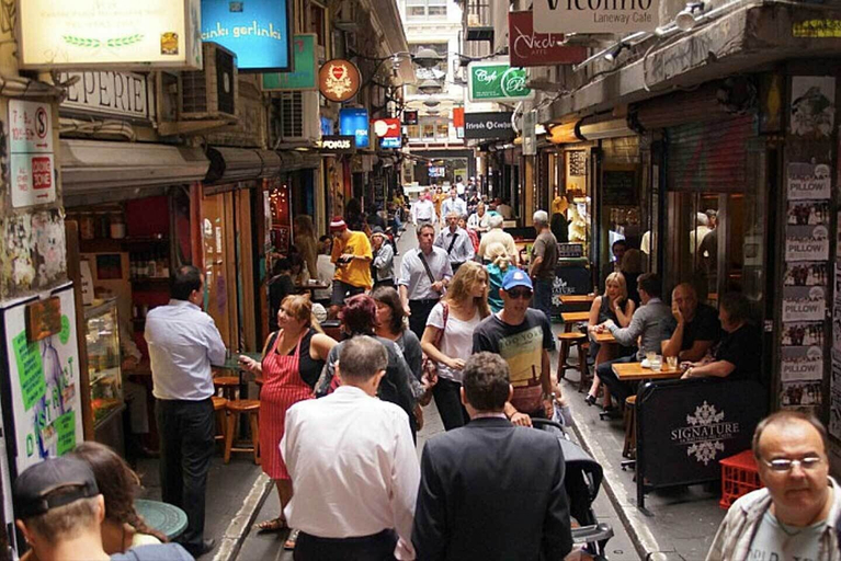 Food & Drinks 4, A Chic & Comfy 2BR Apt Near Federation Square, Melbourne