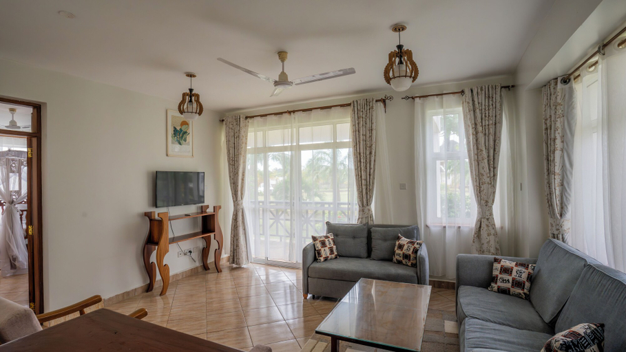 Living area 5, BLUE WATER VILLAS, Msambweni