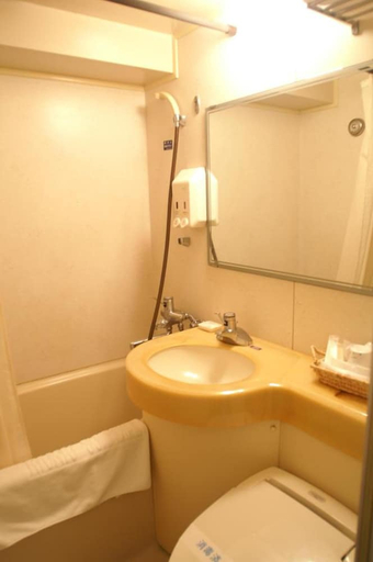 Bathroom 3, Ryukyu Sun Royal Hotel, Naha