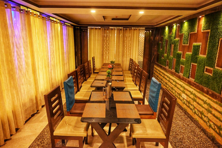 Food & Drinks, Jyoti International, Barddhaman