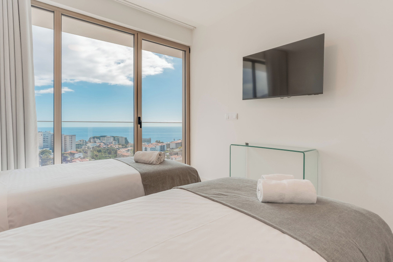 Room 2, Golden View Funchal, Funchal