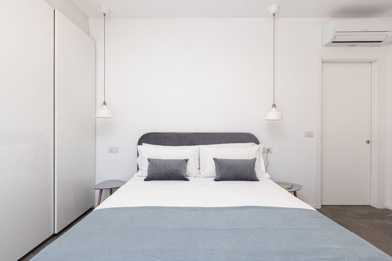 Room 2, Modern Family Apt In Sorrento With Views, Napoli