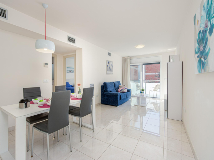 5, Apartment in Roses near Punta Beach, Girona