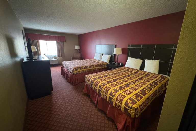 Bedroom 2, Broadway Inn & Suites OKC, Oklahoma