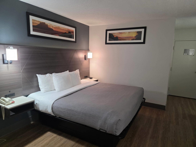 Bedroom 4, Quality Inn Winchester, Frederick
