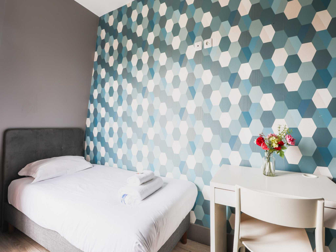 Bedroom 4, Charming studio - 1P- Canal Saint-Martin, Paris