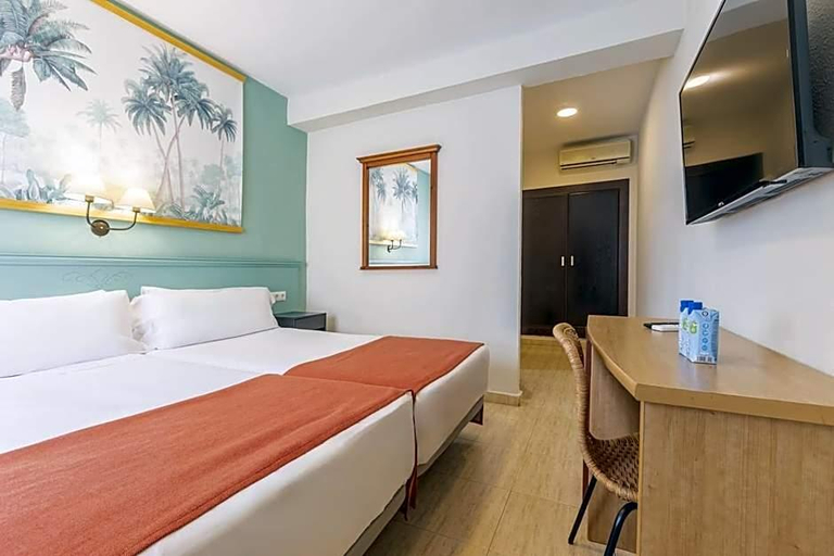 Bedroom 2, BLUESEA Miramar Fuengirola, Málaga