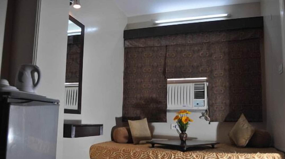 Bedroom 3, Hotel Tourist, Delhi