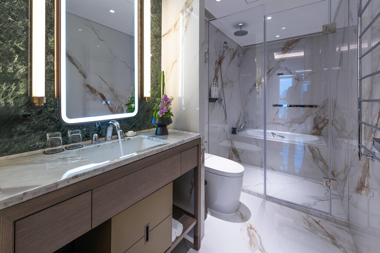 Bathroom 5, Wyndham Grand Plaza Royale Ningbo, Ningbo