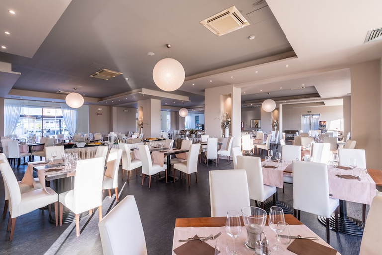 Food & Drinks 5, Capo Peloro Resort, Messina