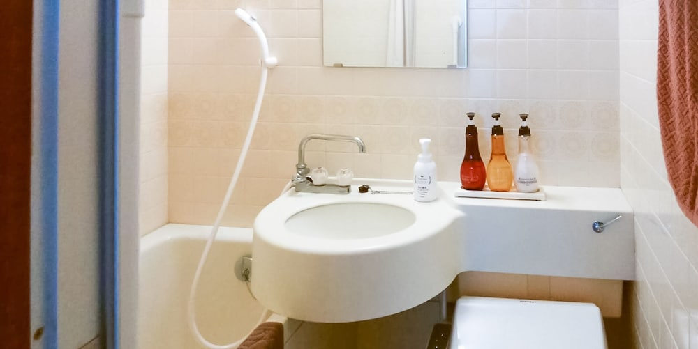 Bathroom 3, Sunset Hills Inn Naha, Naha