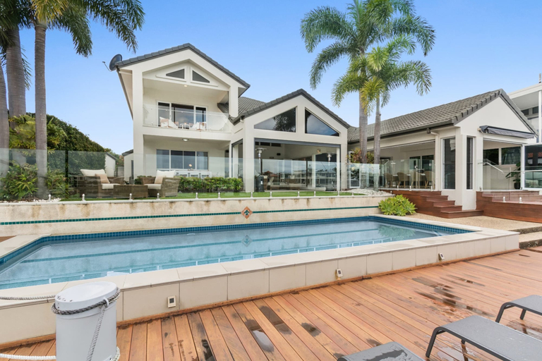 Pool 4, Amazing Canal House With Private Jetty, Gym & Pool, Caloundra - Kawana
