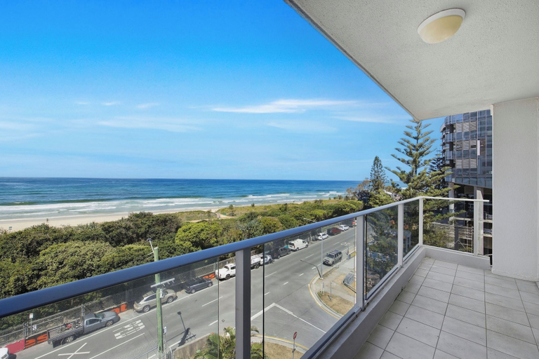 Balcony, Oceanfront Serenity At Main Beach, Gold Coast