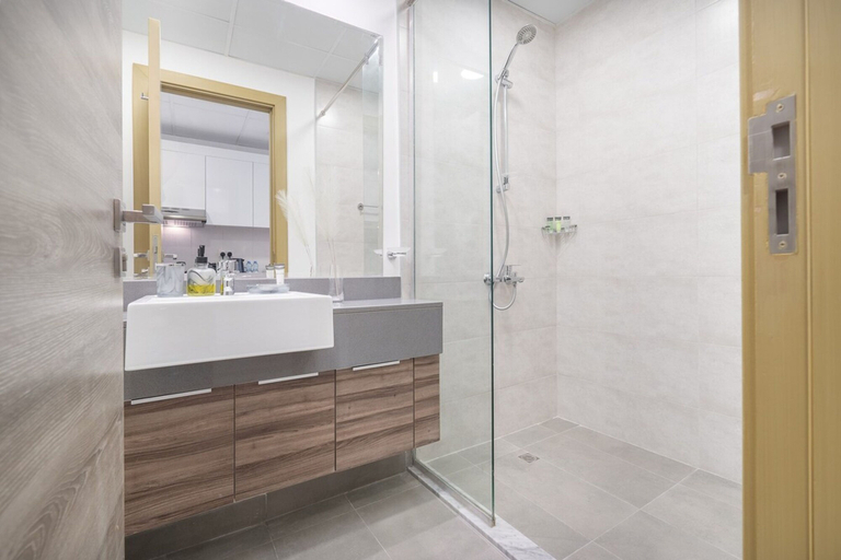 Room 3, Perfect Studio That Sleeps 2 in JVC, Dubai