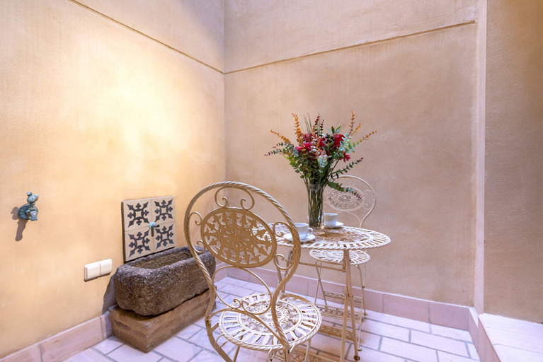 Room 3, Exclusive apartment near Cathedral. Rodrigo Caro IV, Sevilla