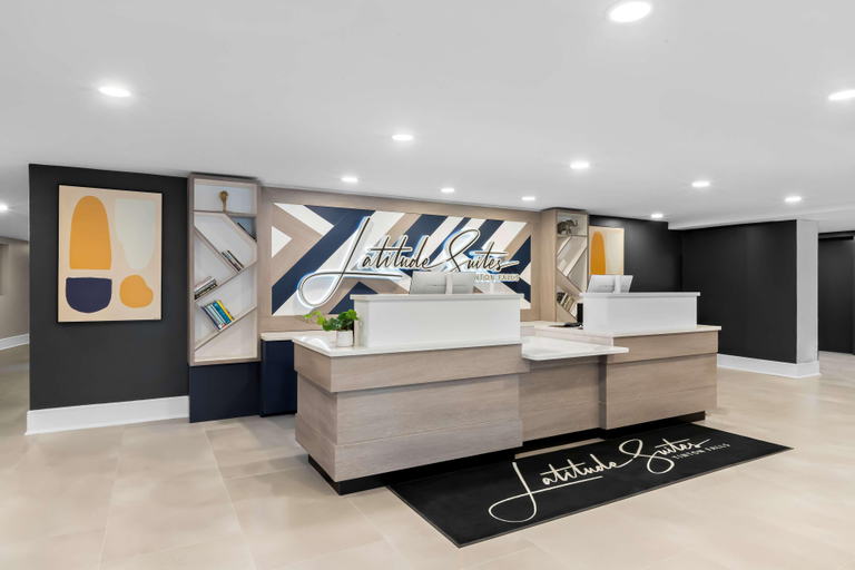 Public Area 2, Latitude Suites Tinton Falls Eatontown Bw Premier, Monmouth