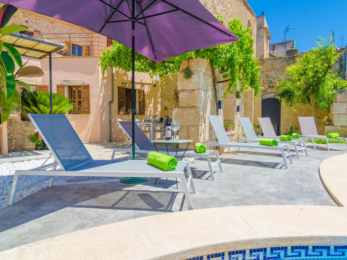 Sport & Beauty 5, Sa Casa Vella - Villa With Private Pool. Free Wifi, Baleares
