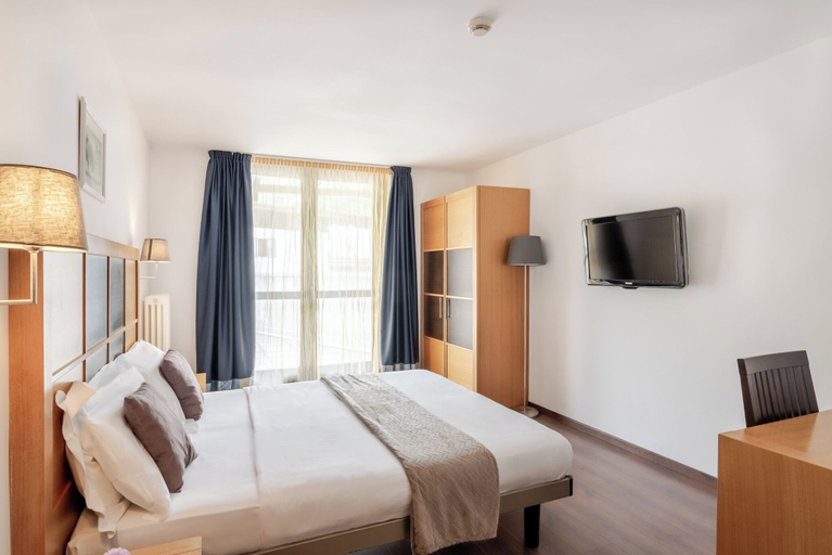 Bedroom 3, Dolomiti Chalet Hotel, Trento