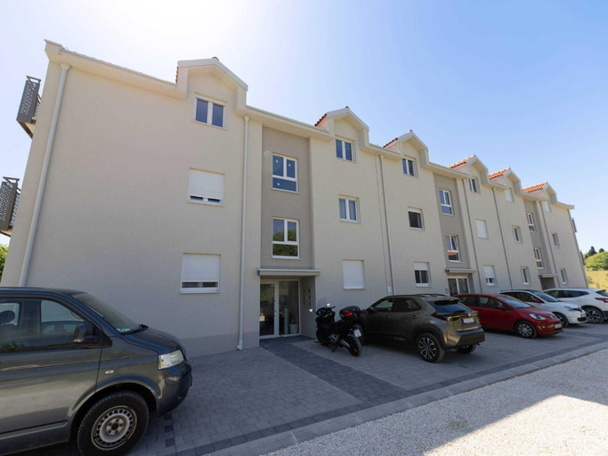 Exterior & Views 2, Kastel Stari Sunny Downtown Apartment With Terrace, Kaštela