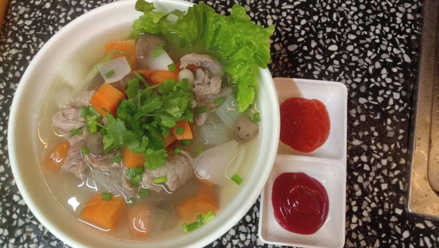 Food & Drinks 5, Le Hotel Hotel, Phnom Penh