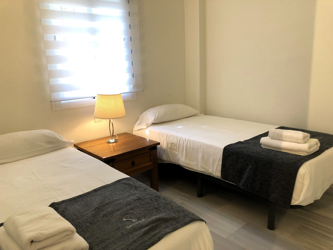 Room 2, Poolside Holiday Dream 3 Bedroom F-3, Málaga