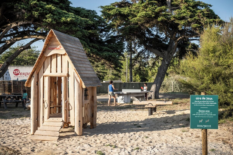 Children's play area - outdoor, Huttopia Ars en Ré, Charente-Maritime