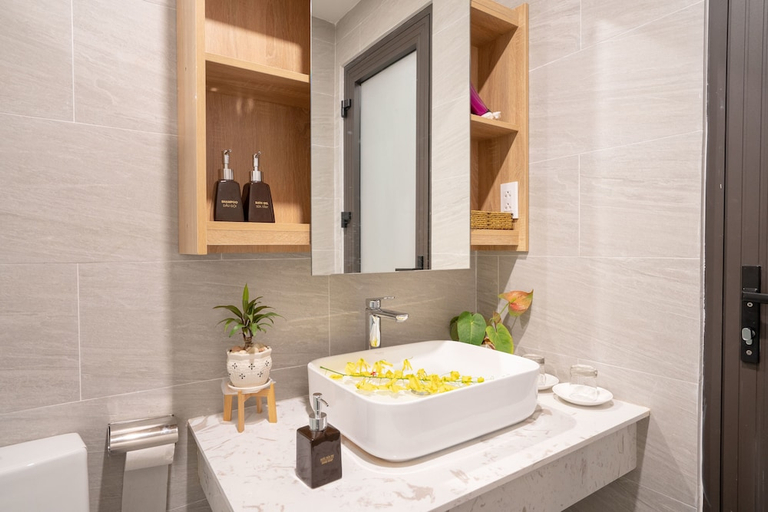 Bathroom 5, Hoi Pho Riverside Homestay, Da Nang