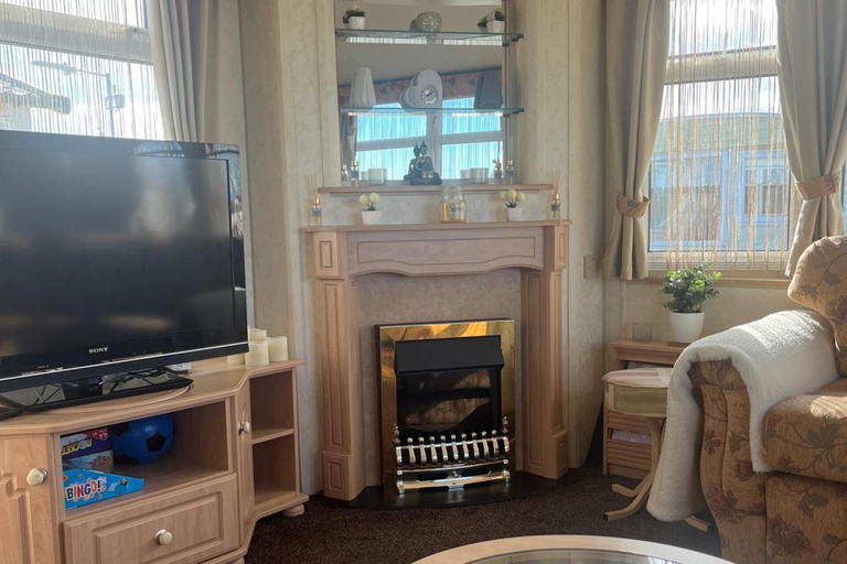 Living area 2, Caravan - Sleeps 6 - Parking, Conwy