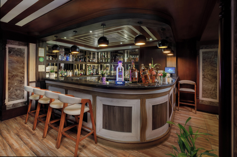 Food & Drinks 5, Hotel The Kingsbury, Mechi