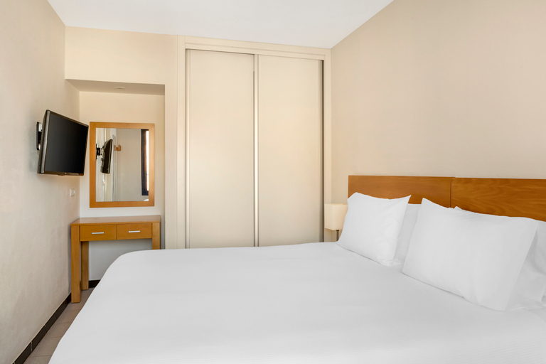 Bedroom 2, Club Cala Blanca, Las Palmas