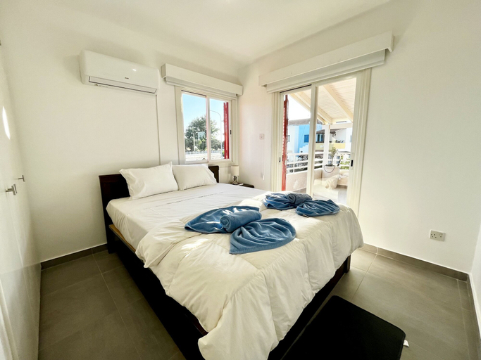 Room 2, 108 KAP - Stay Capari Light Apartment