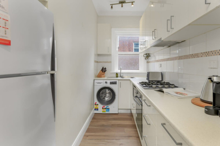 Private kitchen, Spacious 2-Bed Apartment in the heart of Manly, Sydney